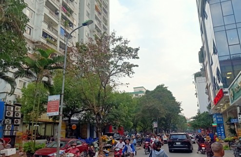 Bán nhà 32m2 5 tầng Phố Nguyễn Đổng Chi, Hàng xóm Vin Hàm Nghi