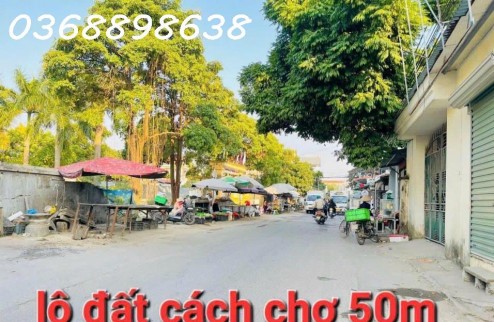 Hót nhấtđất cách trung thi trấn 1km dt 141m2 giá chỉ nhỉnh 900tr đường thông rộng