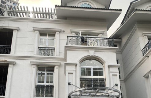 Chính chủ cần bán gấp biệt thự khu VIP mặt đường Võ Chí Công gần Hồ Tây giá chỉ 170tr/m2 rẻ nhất khu vực