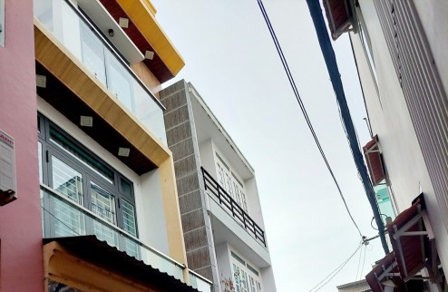 Nhà ngon giá rẻ - Kênh Tân Hóa - Phú Trung Tân Phú - 75m2 - 2 tầng - 2 ngủ - Đủ công năng - giá 4,8 tỷ