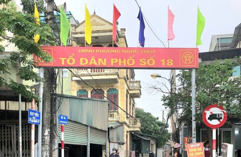 Căn hộ CC 2  thoáng ở ngay khu Long Biên gần chợ Ngọc Thụy 980tr
