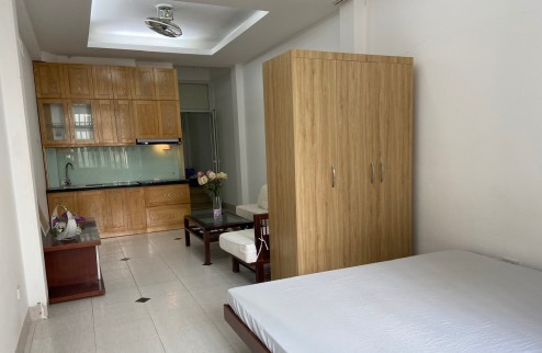 Cho thuê căn hộ 35m2, đủ đồ số 12 ngõ 168 / 1 Nguyễn Khánh Toàn, quận Cầu Giấy, HN