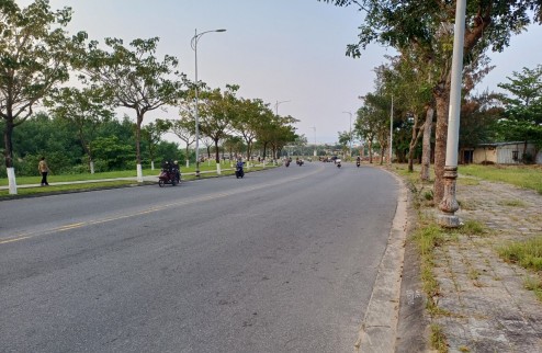 Sở hữu lô đôi đất đẹp xây biệt phủ khu Nam Việt Á TP Đà Nẵng giá rẻ 9.x tỷ