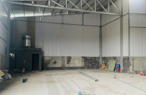 Cho thuê kho xưởng tại Vạn Phúc , Thanh Trì, Hà Nội. Diện tích 530m đường xe container đỗ cửa.Giá 60k/m