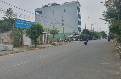 Bán đất đường Trần Văn Đán, Đà Nẵng. Đường lớn khu trung tâm Quận, Giá quá rẻ với 200m2 ngang 8m