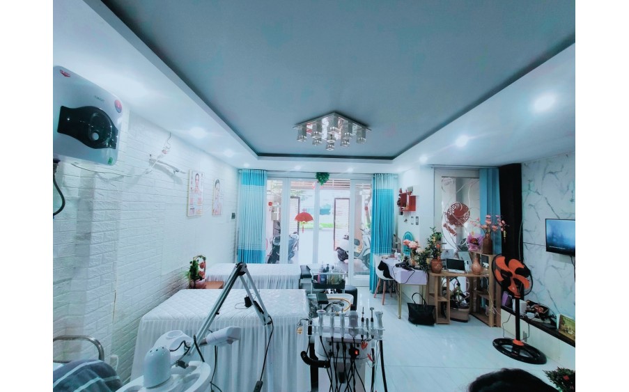 Bán nhà mặt tiền Thanh Lương 19, Hoà Xuân, Cẩm Lệ, 100m2, 2 tầng, chỉ 4,4 tỷ