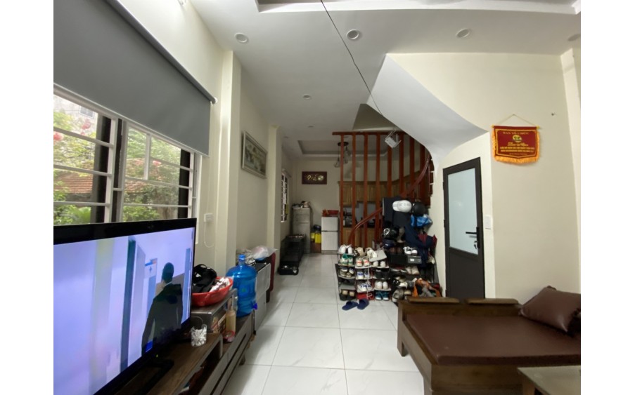 CC cần bán Nhà An Thắng, Biên Giang, Hà Đông, lh 0981298423, 36.5m2, 4 tầng, ô tô đậu, giá công khai 2.29 tỷ,