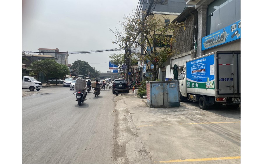 Bán Đất! Mặt Phố Tam Trinh, Quận Hoàng Mai, 205m x C4 x 14m. Giá 50 tỷ
