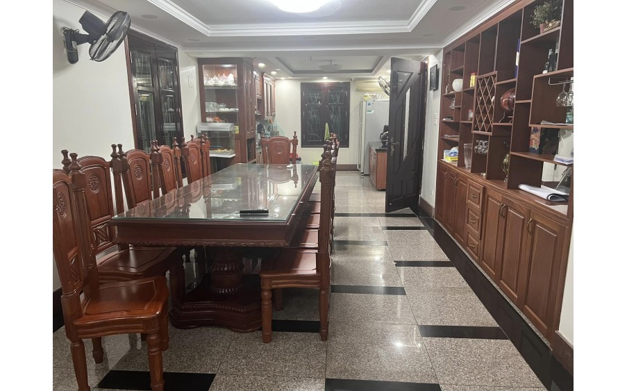 Siêu Phẩm Biệt Thự, KĐT Linh Đàm 201m x 4 Tâng x Mt 14m. Giá 36.3 tỷ.