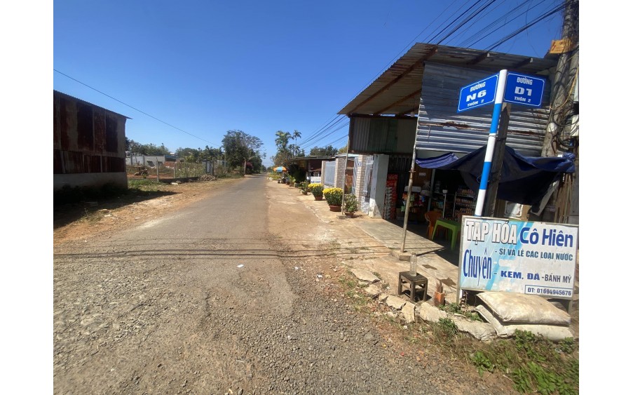 DT : 162M2 - KHU KINH DOANH ĐỈNH - CÁCH CHỢ ĐẠT LÝ 500M - GIÁ 1 TỶ 6.
CHÍNH CHỦ CẦN BÁN GẤP LÔ GÓC 2 MẶT TIỀN.
