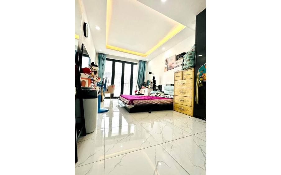 312 Quang Trung - P10 - Gò Vấp - Nhà 4 Tầng Đẹp Hẻm Xe Hơi - 40M2 - Giá Chỉ Nhỉnh 5 Tỷ. Đã Hoàn Công Đầy Đủ.