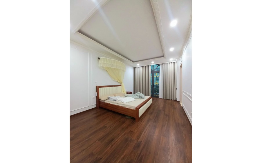 Bán Nhà Phân Lô, Đền Lừ 2, Hoàng Mai, Dt 61 m2, 4  tầng, mt 5,2 m, giá 19 tỷ.