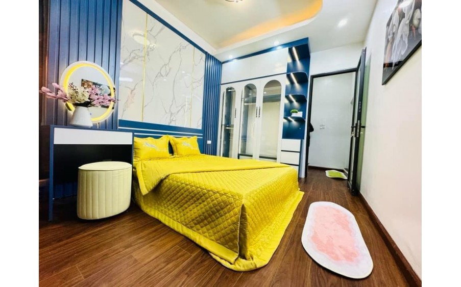 Siêu phẩm ngõ thông kinh doanh Đê La Thành Đống Đa 22m2 4T 3.5MT giá chào 3 tỷ Phải thật nhanh