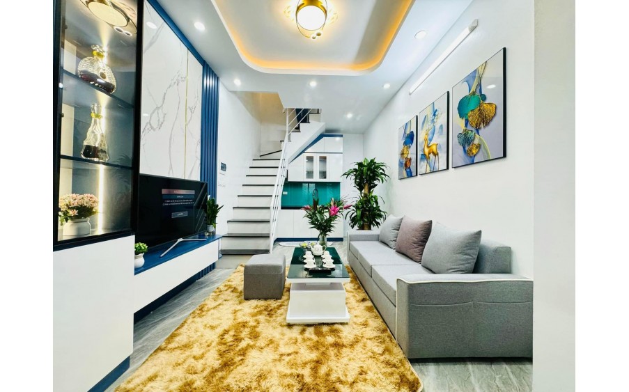 Siêu phẩm ngõ thông kinh doanh Đê La Thành Đống Đa 22m2 4T 3.5MT giá chào 3 tỷ Phải thật nhanh