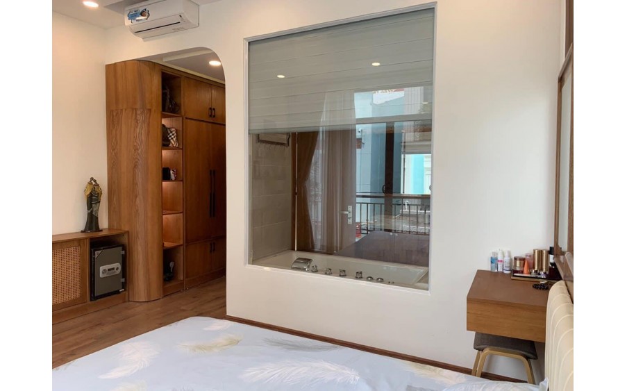 Bán Nhà Riêng Khu Phân Lô, Dân Trí Cao, Hẻm Xe Hơi, Hiệp Bình, Thủ Đức, DT Ngang 4.5M, 3T, Giá Hơn 6,3 Tỷ Sổ Sang Tên Ngay