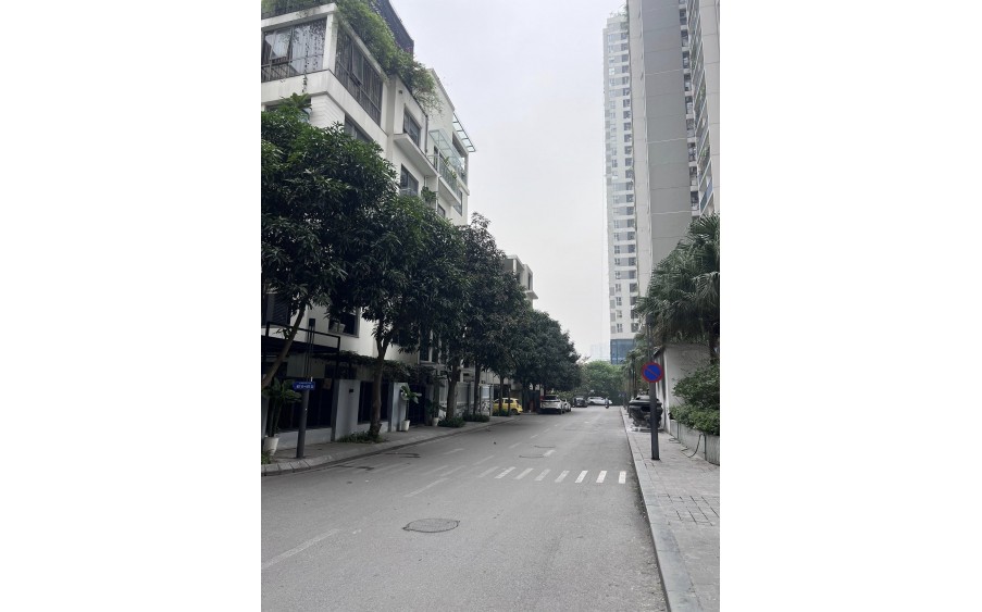 Nhà đẹp Nguyễn Tuân, Thanh Xuân, 107m2, MT 20m, Lô Góc, Kinh doanh, kinh doanh