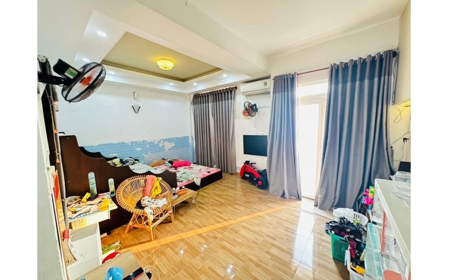 DƯỚI 6 TỶ CÓ NGAY CĂN NHÀ 5 TẦNG HẺM XE HƠI - P12 - BÙI QUANG LÀ - GÒ VẤP - NGANG KHỦNG 6M - SỔ HOÀN CÔNG ĐẸP.