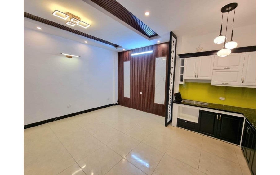 BÁN NHÀ MỚI PHỐ BẠCH MAI DIỆN TÍCH RỘNG GIÁ HẠT RẺ - ĐẸP MÊ LY