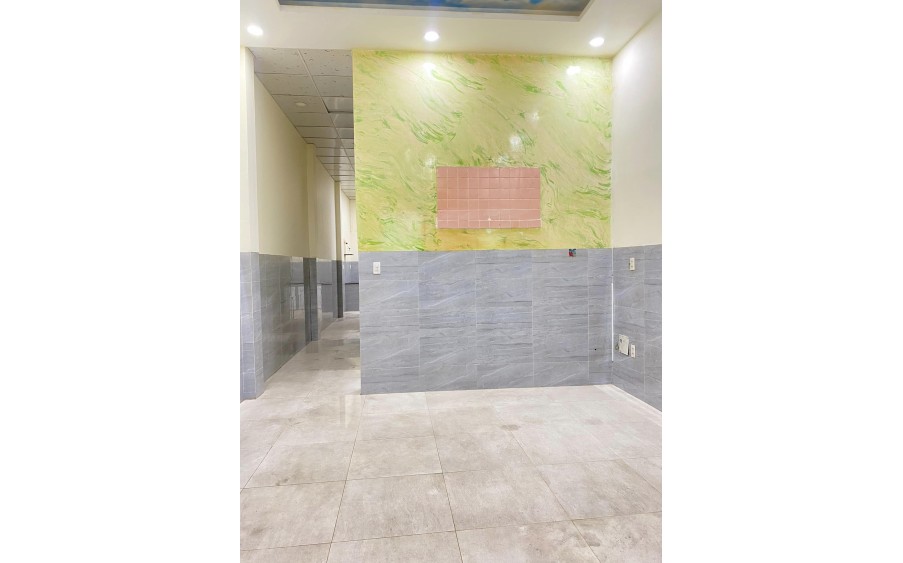CHO THUÊ NGUYÊN CĂN MẶT TIỀN LÝ THÁI TÔNG - HIỆP TÂN - TÂN PHÚ - 80M2 - MỚI KENG.