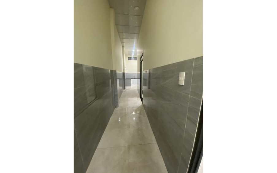 CHO THUÊ NGUYÊN CĂN MẶT TIỀN LÝ THÁI TÔNG - HIỆP TÂN - TÂN PHÚ - 80M2 - MỚI KENG.