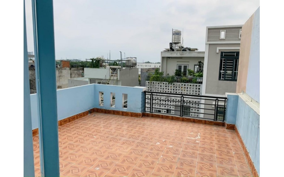 TIN CHUẨN:NGỘP BAN,60M2, 4 TẦNG, HXH, PHÚ HỮU