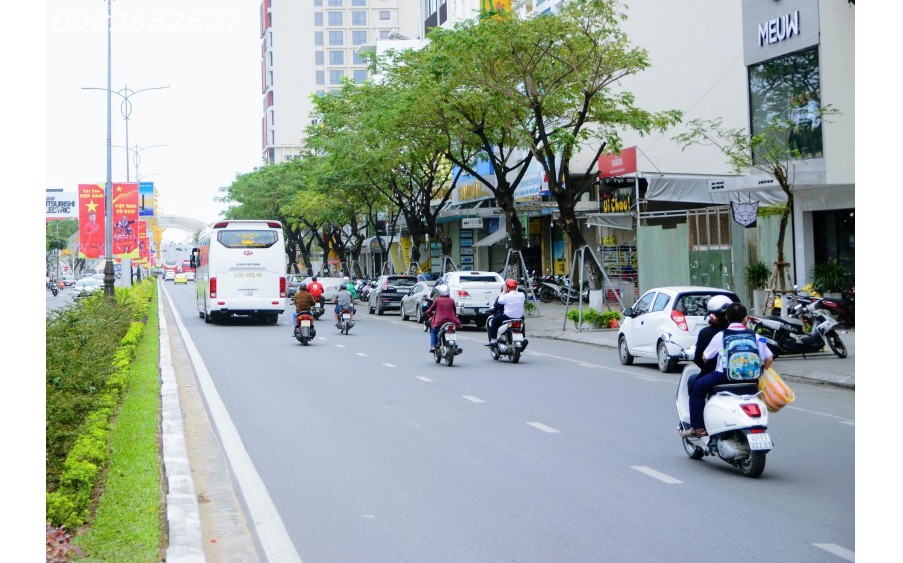 Bán nhà 4 tầng Mặt tiền Nguyễn Văn Linh, Đà Nẵng, giá 28,1tỷ có TL