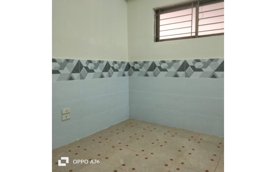 Bán căn chung cư Thanh Bình 80m2, sổ sẵn, chỉ 1ty450