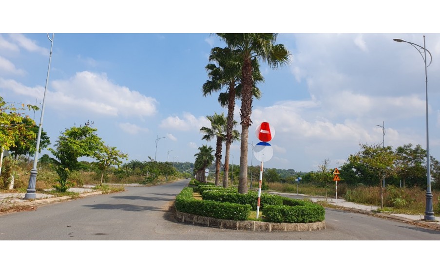 Bán đất nền Bien Hoa New City, VQ2-8, chỉ 1,6 tỷ bao sang tên, sổ sẵn công chứng ngay