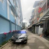 Bán nhà gấp, ô tô đỗ cổng Vũ Xuân Thiều, sài Đồng, Long Biên