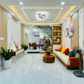 Bán nhà siêu phẩm Phạm Văn Chiêu Gò Vấp tặng nội thất chỉ 4,99 tỷ tới 42m2, 2 tầng, hẻm xe hơi