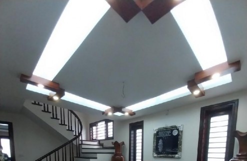 Bán nhà Mặt Phố Nguyễn Văn cừ 55m 5 tầng, 5,4m, SIÊU KINH DOANH.