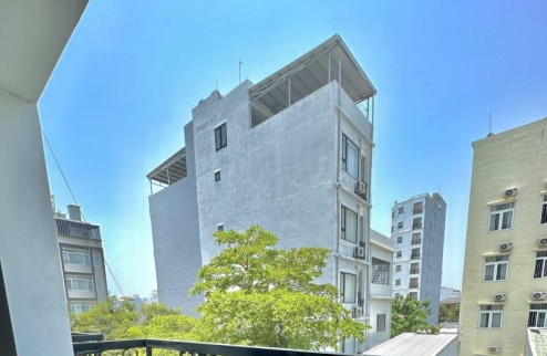 ♣ Toà nhà Căn Hộ An Thượng, đi bộ ra Biển Mỹ Khê, 7 tầng, 14 căn hộ KD