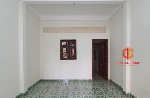 Cho thuê nhà 2 lầu Mặt Tiền Nguyễn Ái Quốc, gần Bùi Thị Xuân chỉ 17tr