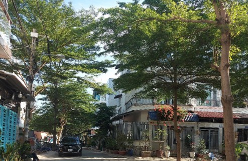 Bán nhà Lê Văn Lương, Phước Kiển, Nhà Bè,
DT 80m2 x 4 tầng (5x16), Hẻm xe tải
Giá 5,9 tỷ tl