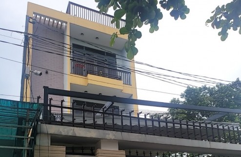 Bán nhà cho con đi du học, Nguyễn Văn Linh, phường Bình Thuận, Quận 7.
DT 215 X 4 tầng
Giá 8,5 tỷ