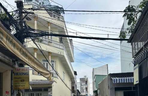 Bán nhà đường Hồng Bàng quận 6 căn góc 4.3x13 đúc 3 tấm ngay Bình Phú 1.