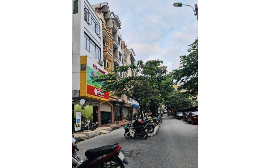 Bán Nhà Phân Lô Phố Tân Mai, Kinh doanh Vip, 66m x 4T. Giá hơn 17 tỷ.