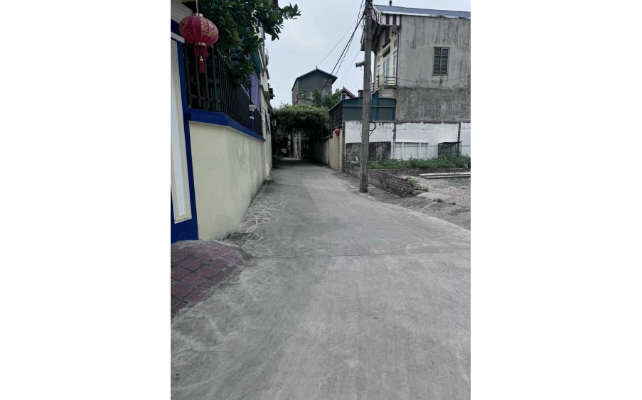Cần bán 38,9m2, tk2, đất tại trung tâm thị trấn chúc sơn, giá nhỉnh 1 tỷ.