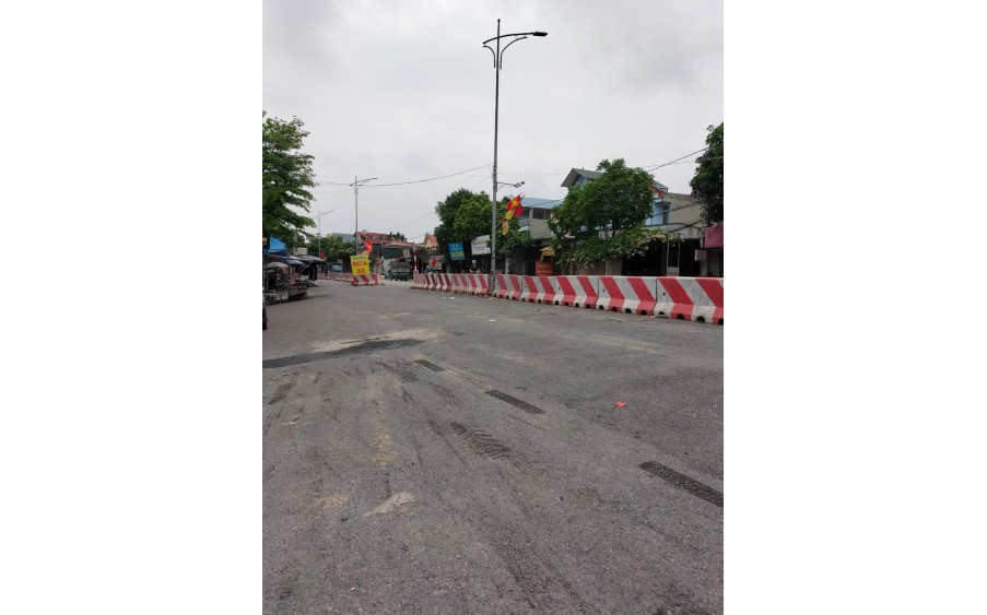 67.8m2, 2.x tỷ (x tý hon), Ngọc Hòa, tk4, Chương Mỹ, gần ngay quốc lộ 6, mặt kinh doanh các mặt hàng.