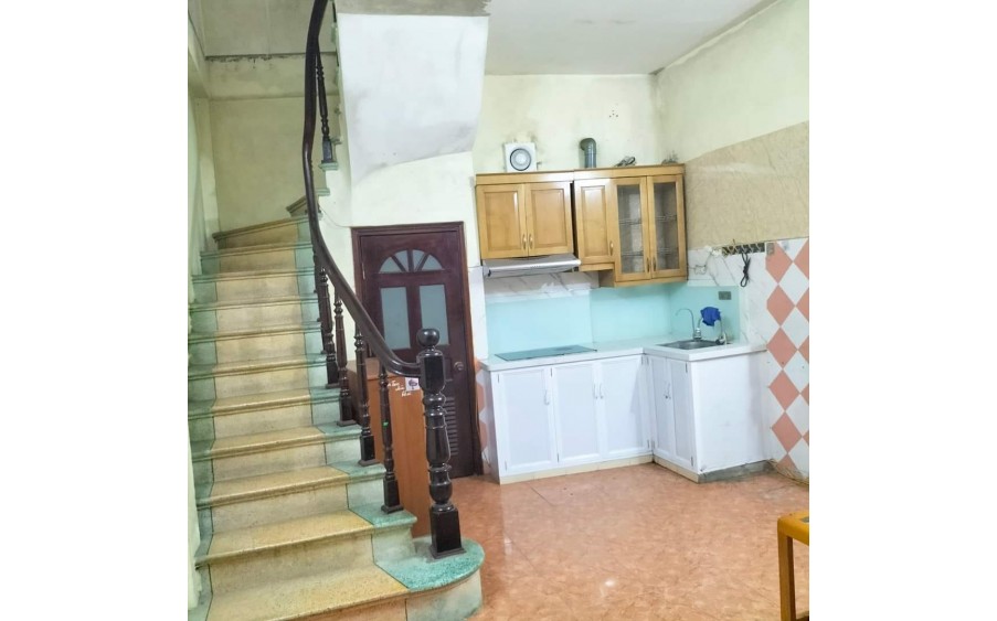 N.h.à Đẹp - Phố Cầu Giấy DT 52m - 4 Tầng - 11m MT -G.i.á Nhỉnh 6 Tỷ
