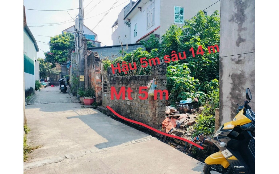 CC gửi bán Đất 74.5m2, mt 5m, tk6, full thổ cư, Xóm Xá, Chúc Sơn, giá 2.x tỷ (x tiểu học).