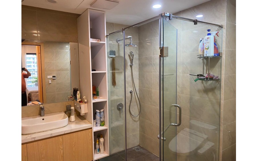 BÁN CĂN HỘ CHUNG CƯ CAO CẤP ROYALCITY  115M2,3 PHÒNG NGỦ,  NỘI THẤT CAO CẤP, 8.4  TỶ