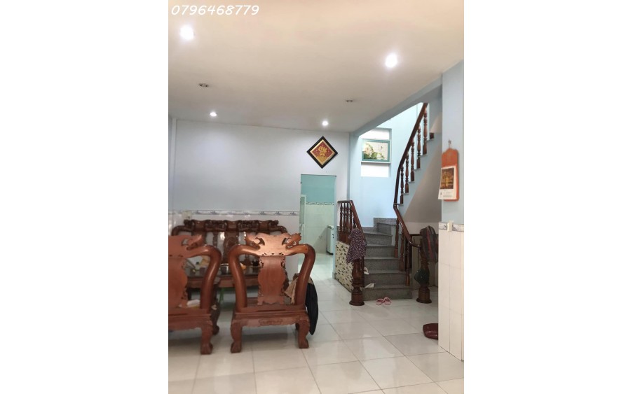 Bán nhà Đoàn Văn Bơ - Quận 4 - 80m2- ngang 5m - 3 tầng - giá bán nhỉnh 7 tỷ tl
