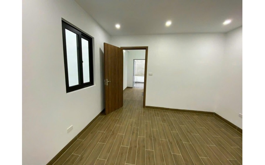 CC gửi bán nhà 3 tầng, 36.2m2, mt 4.15m, 2.x tỷ (x tý hon), tk5, ngõ ô tô qua. xây mới, Phượng Đồng, Phụng Châu,Chương Mỹ,