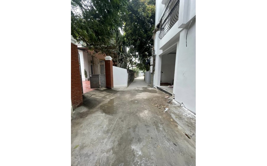 Cc gửi bán 50.68m2, mt 4.2m, đất tặng nhà 3 tầng, tk5, đất đấu giá An Thắng, Biên Giang, Hà Đông, ô tô vào, có thể kd văn phòng, spa, đầu tư cho thuê.