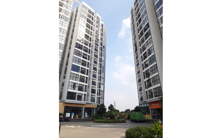 Bán chung cư Grand Jardin KĐT mới Sài Đồng, căn góc view thoáng 3 mặt
Diện tích: 97m2 3PN (1 master khép kín) PHÒNG NÀO CŨNG CÓ VIEW ĐẸP