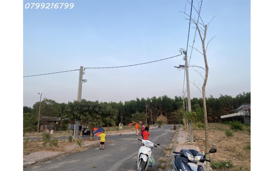 Đất nền giá rẻ sổ riêng thổ cư Bình Minh Trảng Bom Đồng Nai trọn sổ 1 tỷ 150 / nền. LH 0799 216 799 em Trinh.