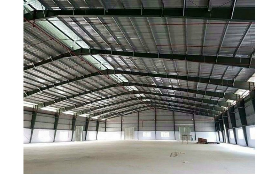 Xưởng cho thuê tại Long An.Nhà xưởng mới xây xong, hướng Đông Nam.
Diện tích đất: 5.500m².300 triệu/tháng