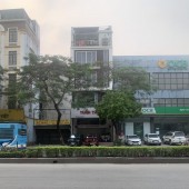 nhà mặt phố Nguyễn Văn Cừ 130m x 3tầng, MT 7.5m, vỉa hè 7m, full thổ cư