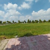 Cần bán đất nằm ngay trung tâm hành chính Thủ Thừa, SHR công chứng được ngay, diện tích (5x20) 100m2